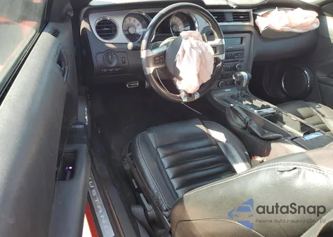 2010 Ford Mustang z USA, uszkodzony, nr VIN 1ZVBP8AN6A5159068